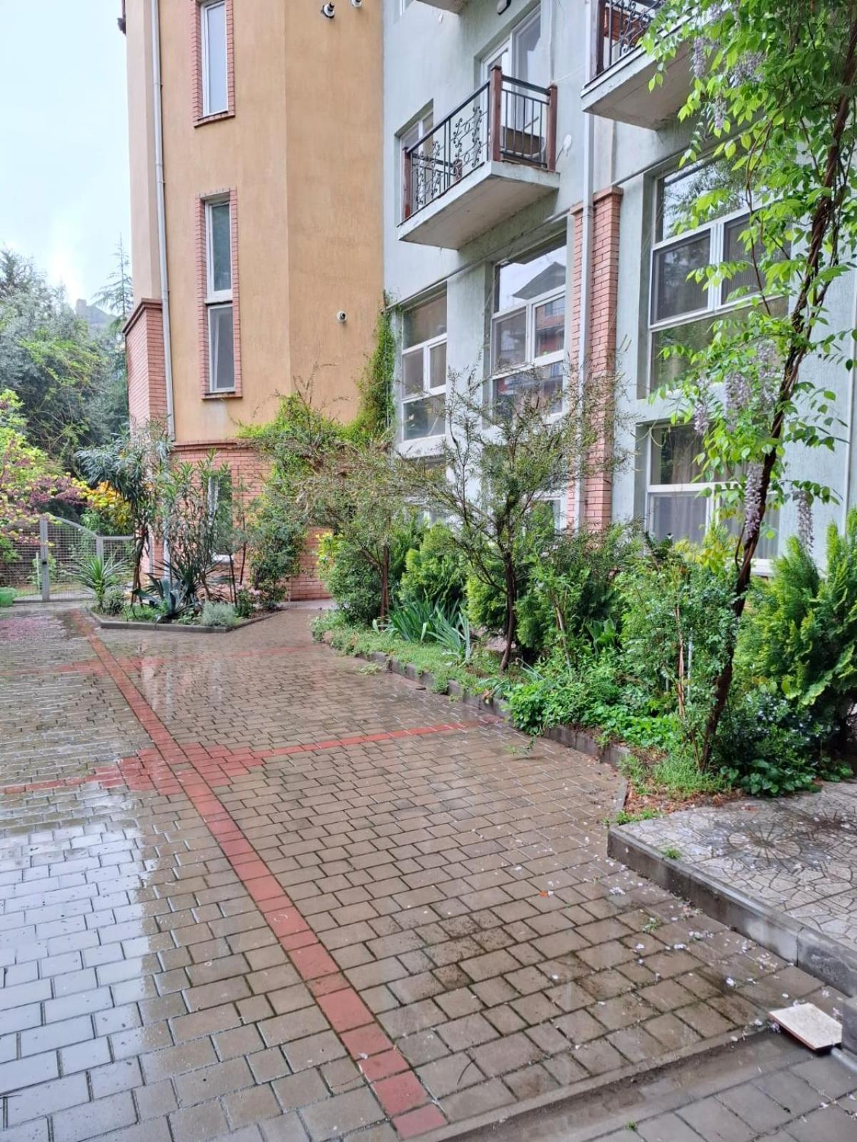 Hotel Alaverdi Palace Tbilisi Exterior foto